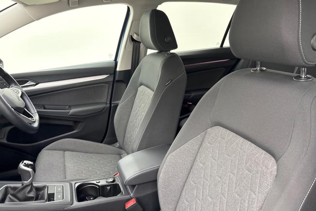VOLKSWAGEN Golf Photo 31