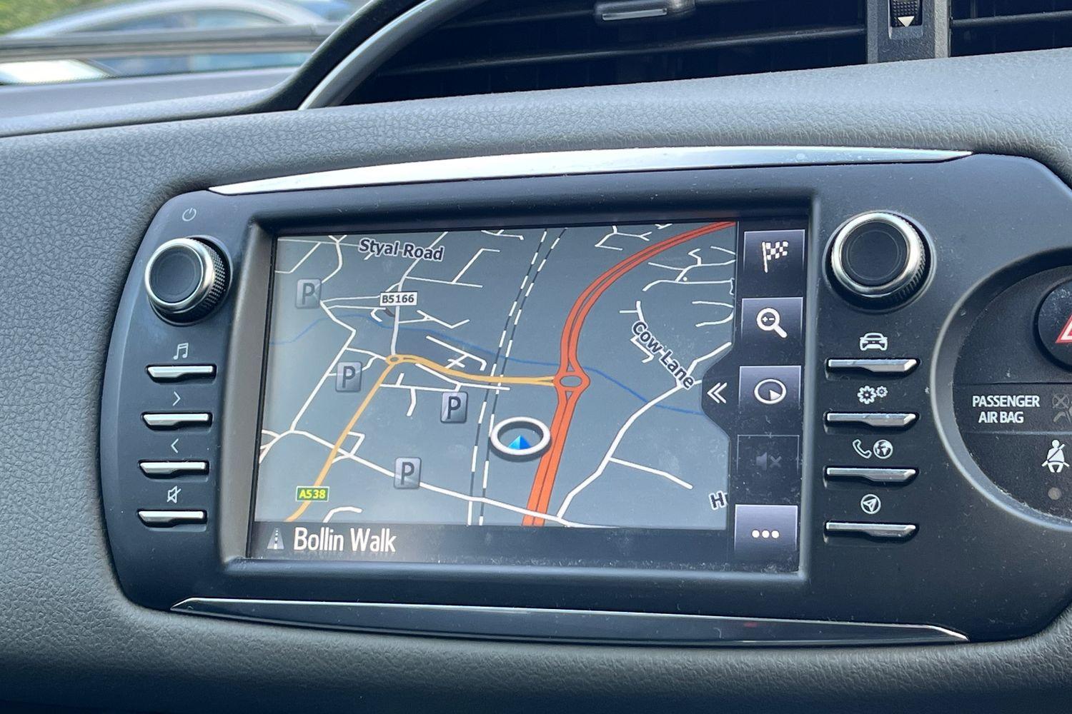 Toyota Yaris Photo 23