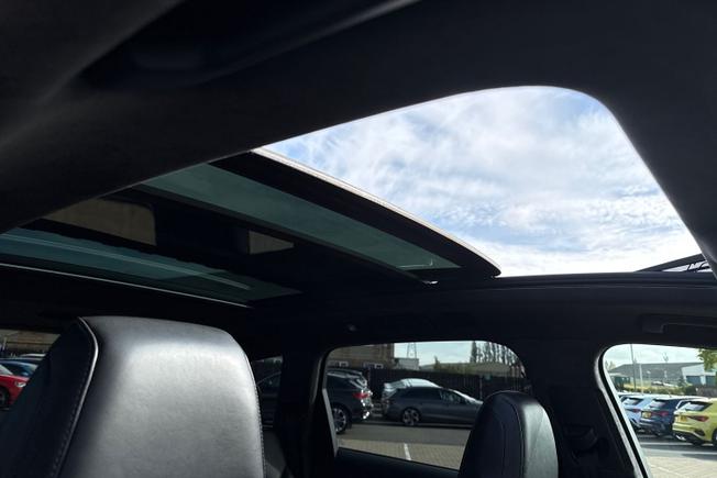 AUDI SQ7 Photo 51