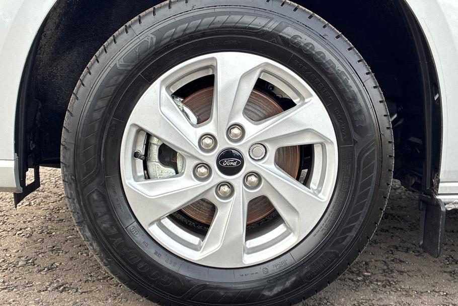 Used Ford TRANSIT CUSTOM SW26GWX 40