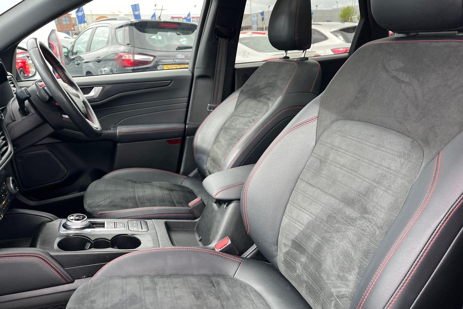 Ford Kuga Photo 18