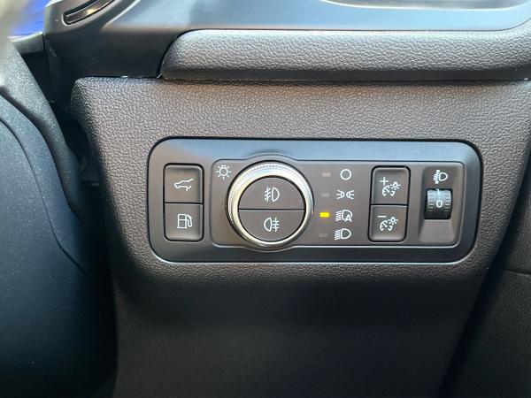 Ford Kuga Photo autoimg-424d3d0ecef0d2be61069020c30d42065e57ac8f.jpg