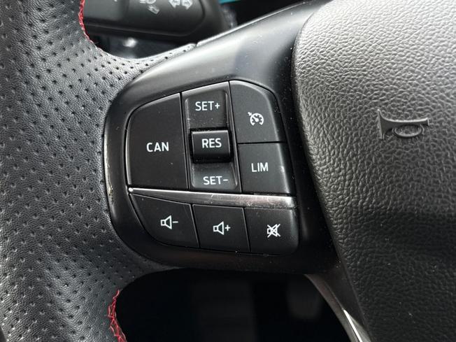 FORD Focus Photo 16