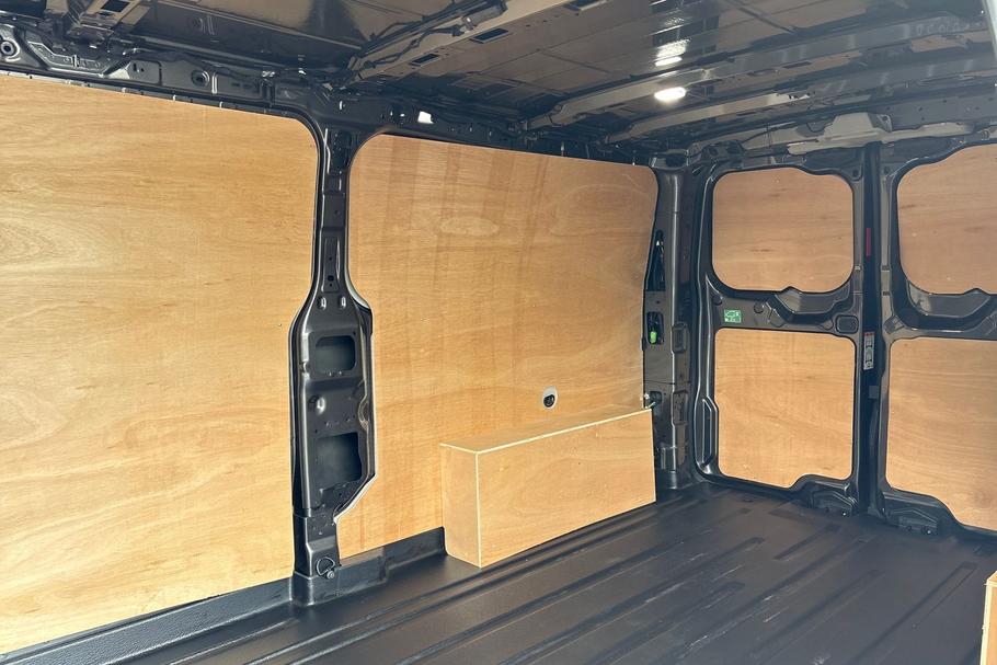 Used Ford Transit Custom WV26YDN 4