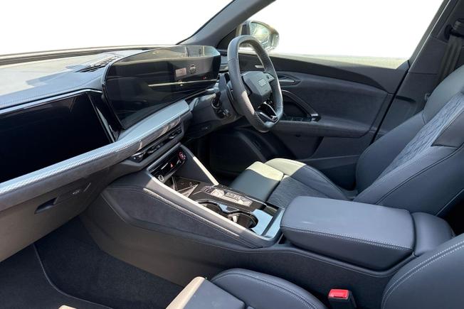 Audi Q5 Photo 2