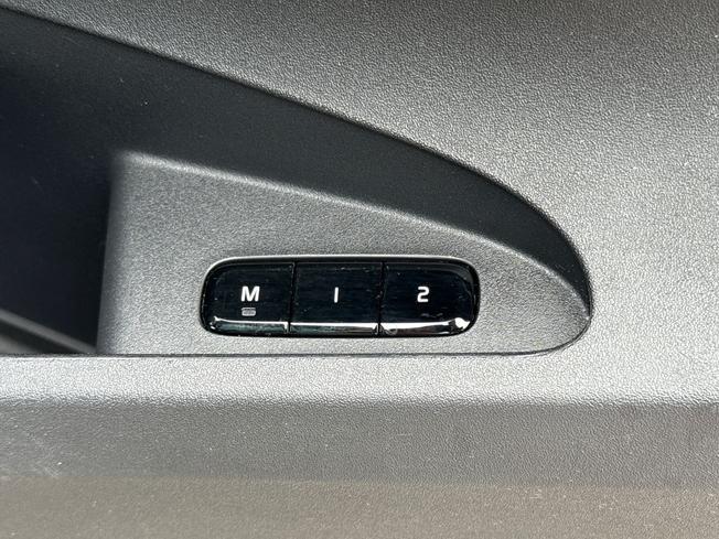 POLESTAR Polestar 2 Photo 44