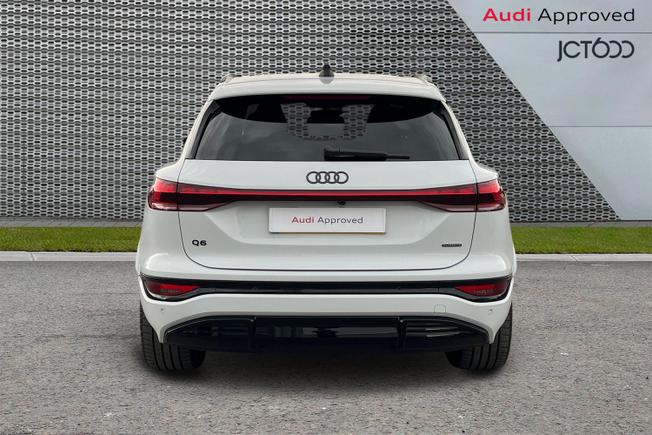 Audi Q6 E-Tron Photo 7