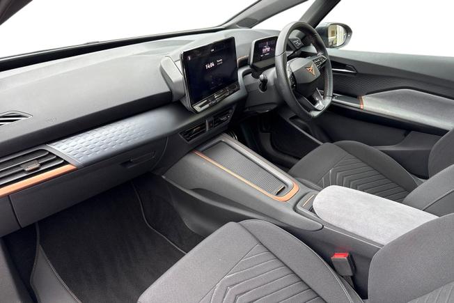 CUPRA Born Photo 2