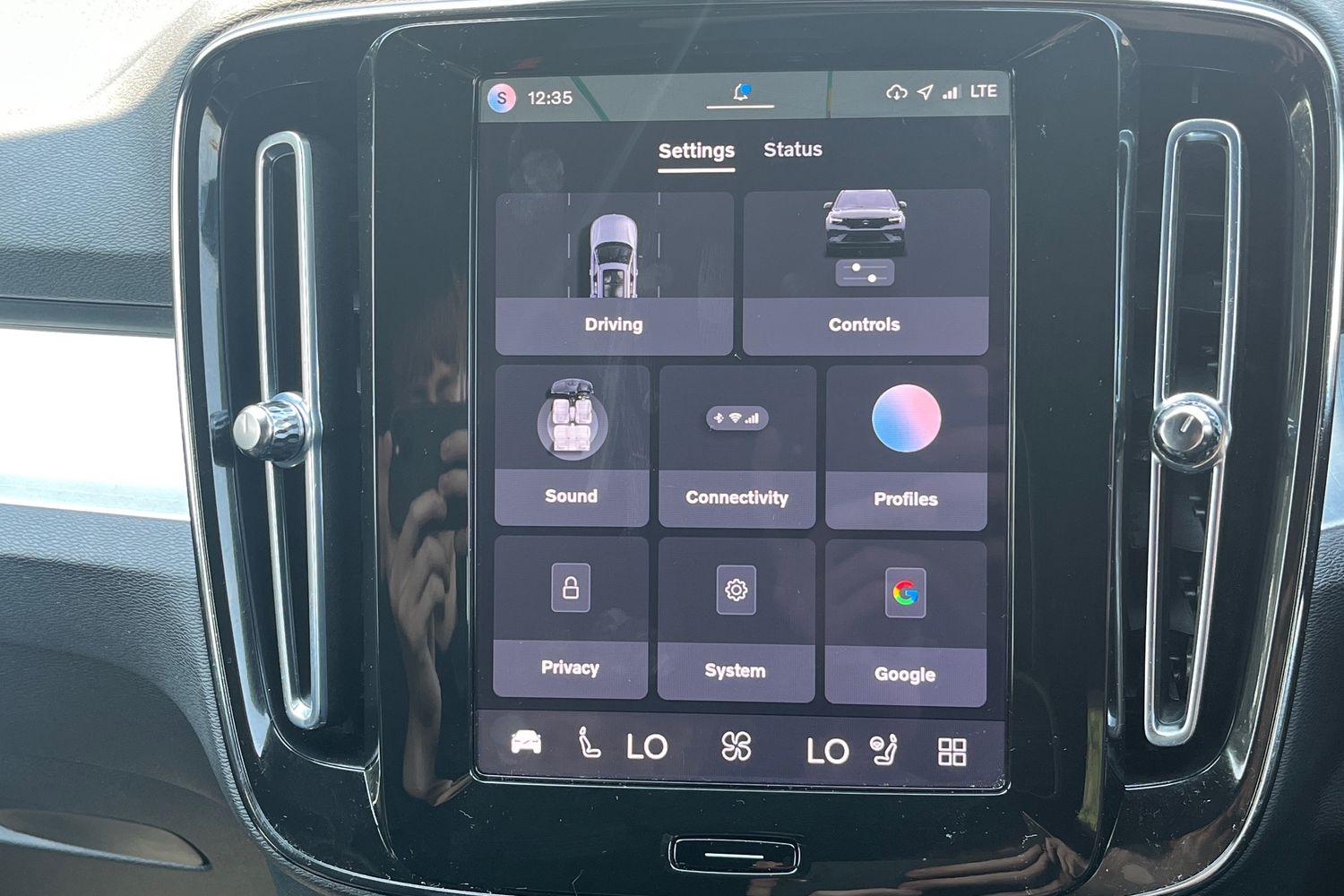 Volvo XC40 Photo 38
