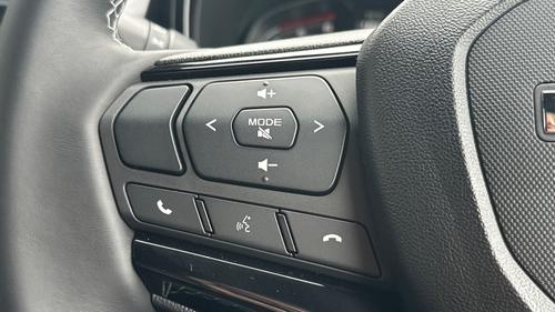 Isuzu D-Max Photo autoimg-425a05bf8f25ab5b37db0c93f9bc6941e50ec918.jpg