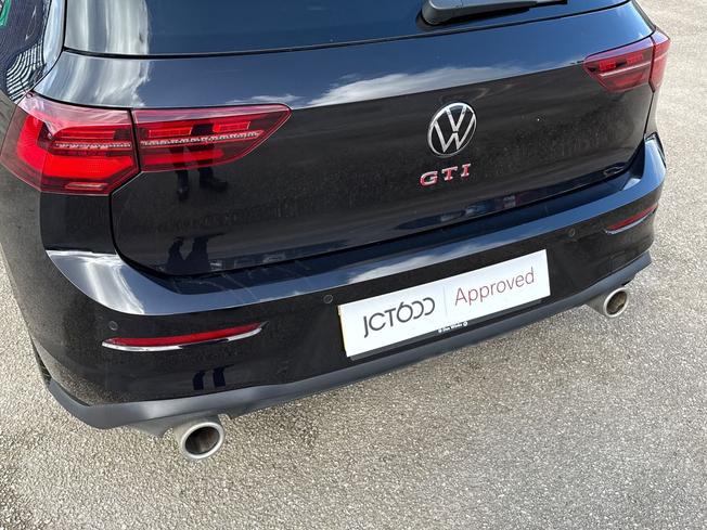 VOLKSWAGEN Golf Photo 22