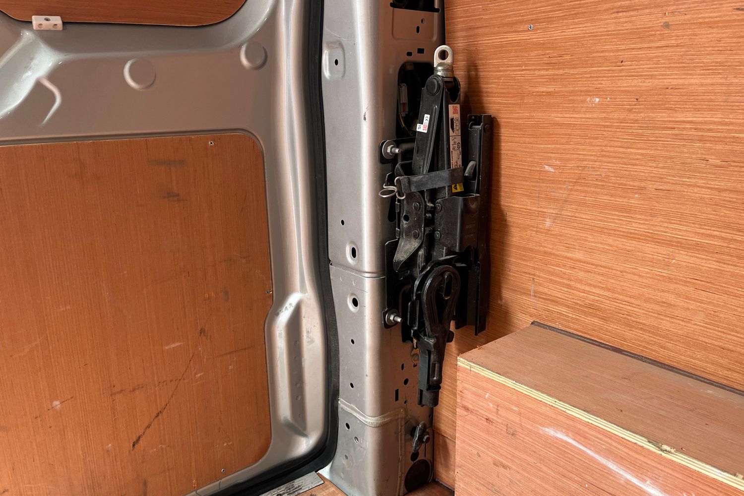 Ford TRANSIT CUSTOM Photo 15