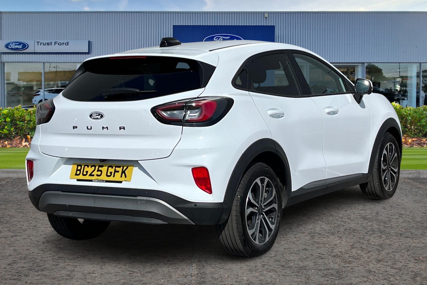 Ford PUMA Photo 3