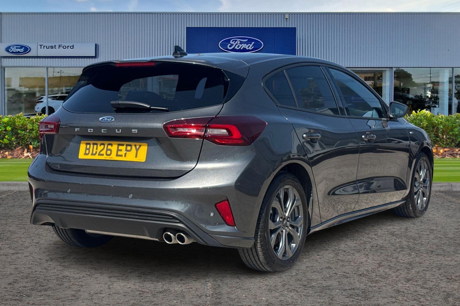 Ford FOCUS Photo 3