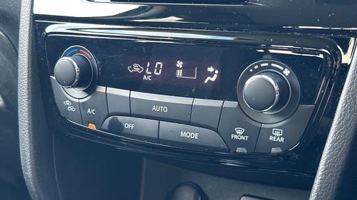 Suzuki VITARA Photo autoimg-4262b28754634d18826bbd51598cfbdb8a0dc12e.jpg