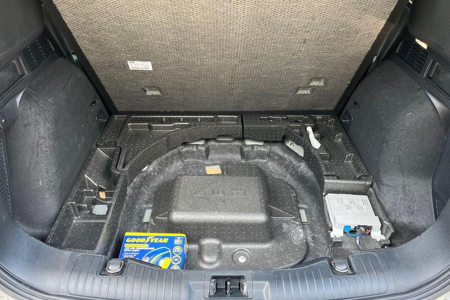 Ford Kuga Photo autoimg-42638fbe6c409f02731cd20b1150fe278bf7d7ab.jpg