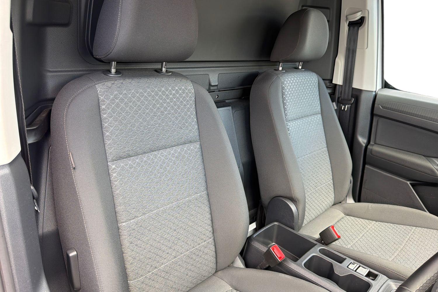 Ford Transit Connect Photo 9