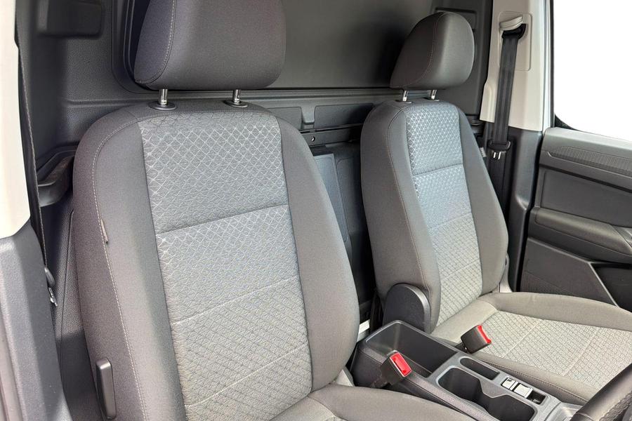 Ford Transit Connect Photo autoimg-4264095f8bd000f6884bcb67b8d56f501b5f421a.jpg