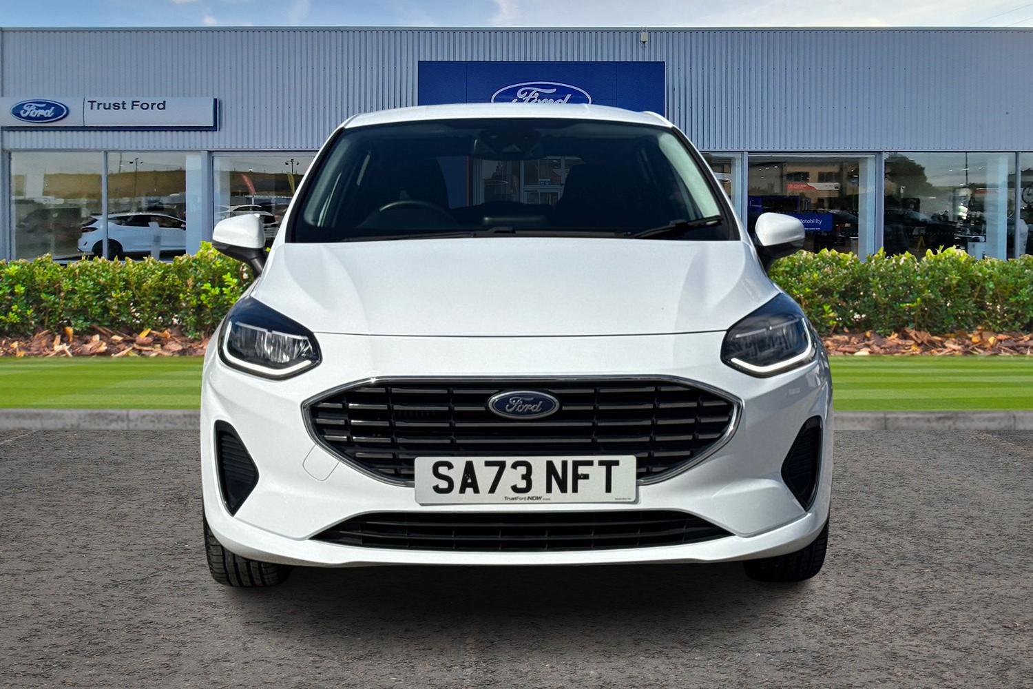 Ford FIESTA Photo 5