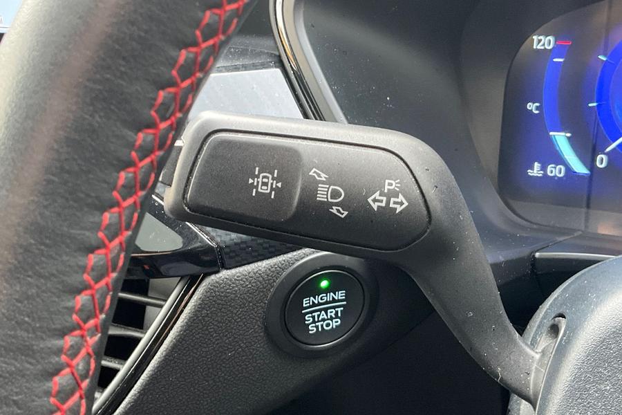 Ford KUGA Photo autoimg-426741dafb9a68fe16914f31c533555175f75dde.jpg