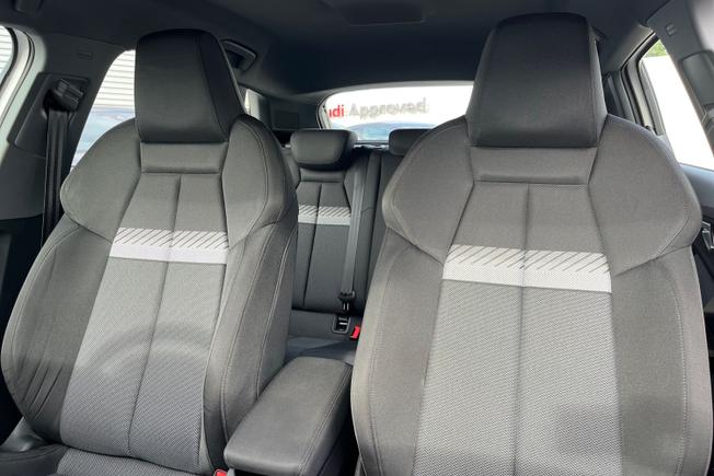 AUDI A3 Photo 21