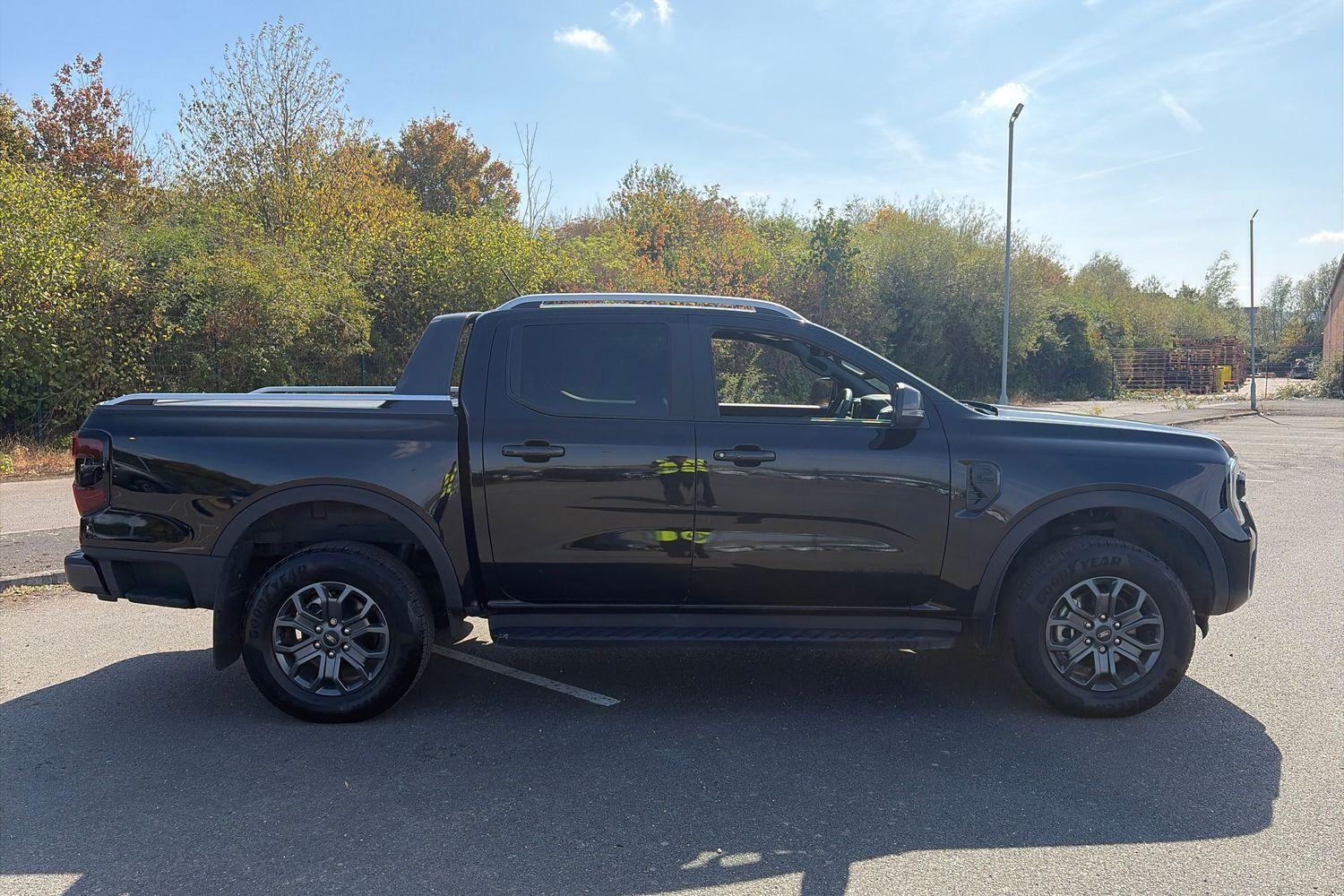 Ford RANGER Photo 20