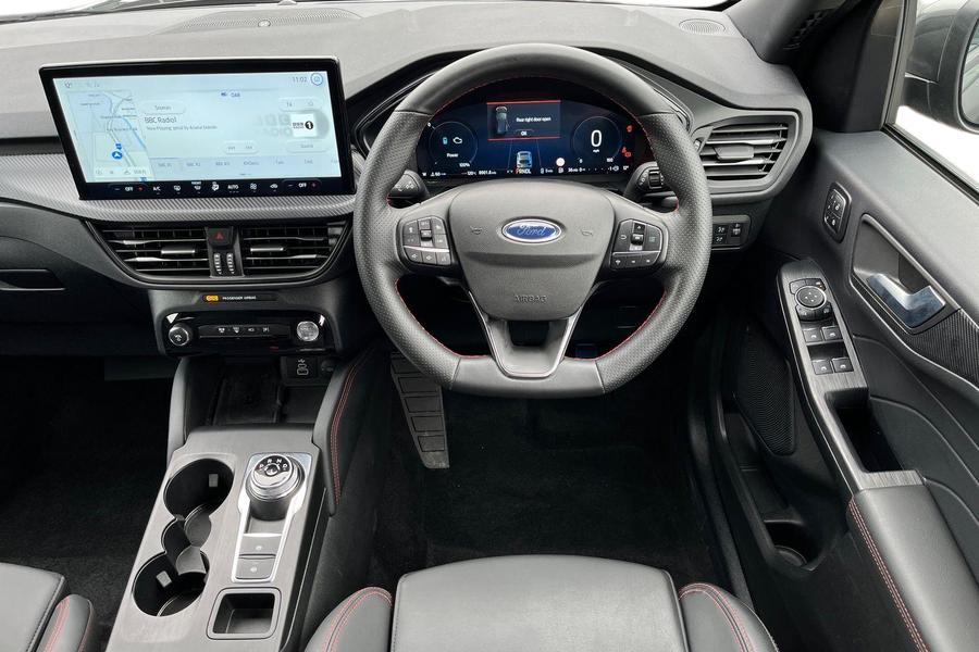 Ford Kuga Photo autoimg-426b7504b28d9128c4355b96d9c220b8cc9a7173.jpg