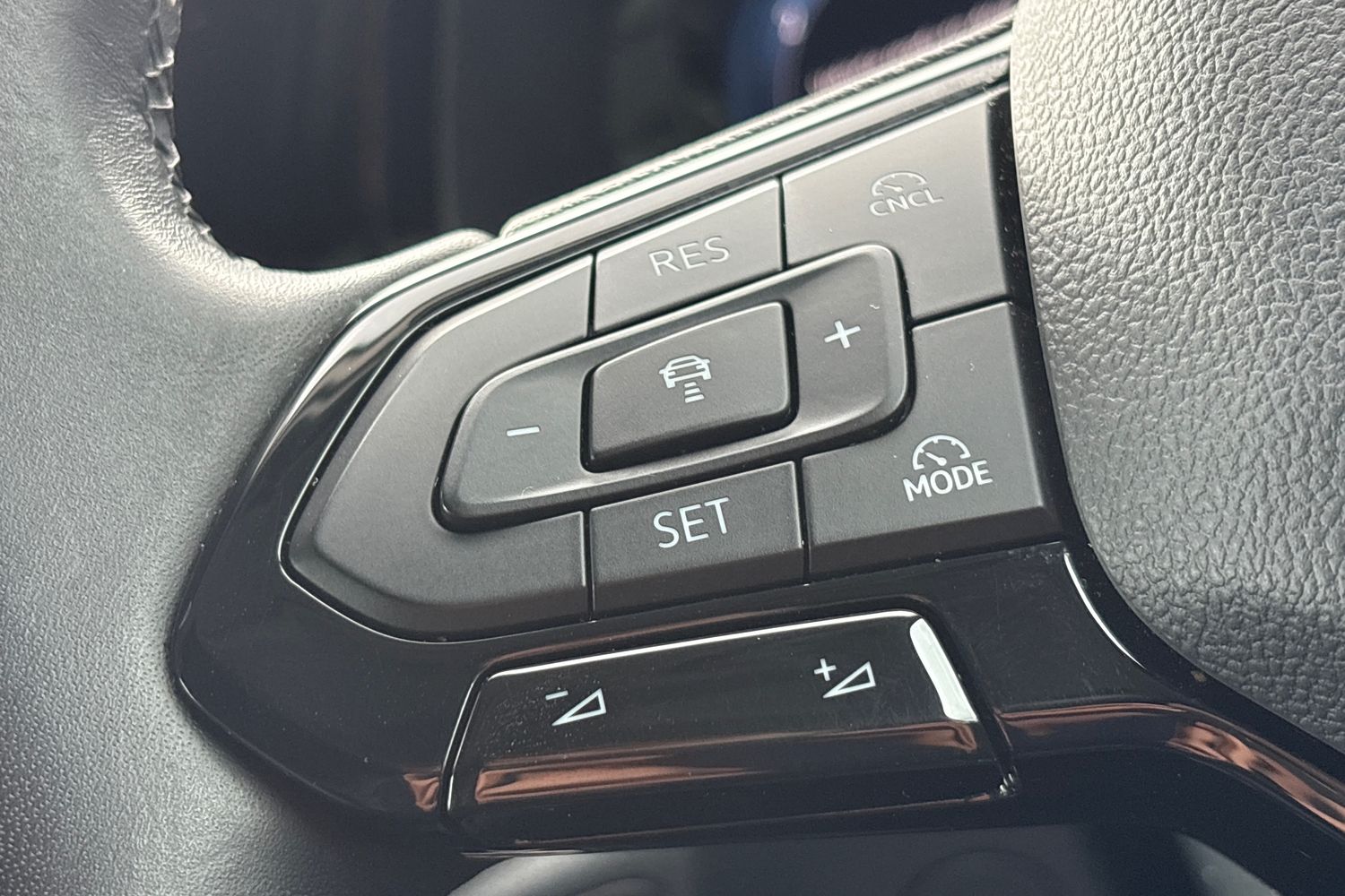 Ford TRANSIT CONNECT Photo 17