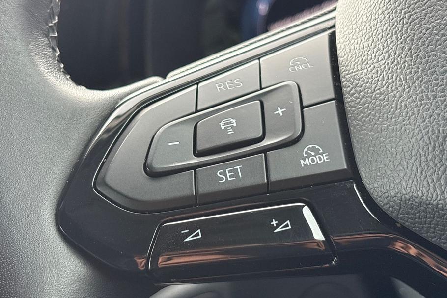 Used Ford TRANSIT CONNECT BG75CLX 18