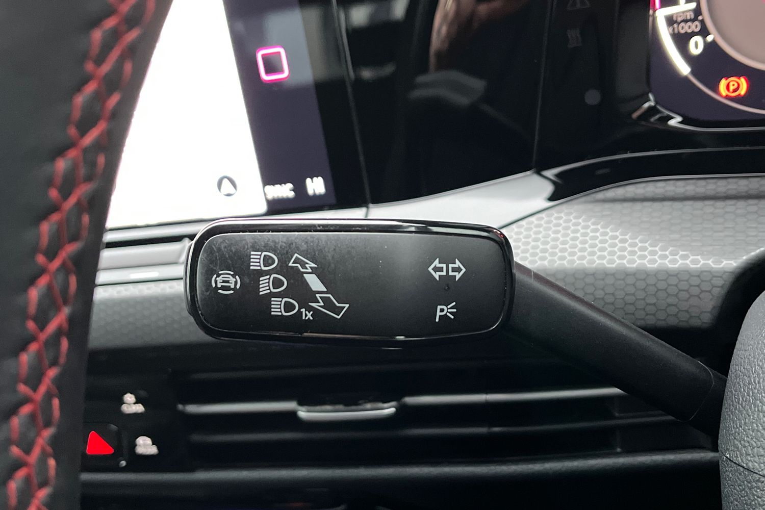 Volkswagen Golf Photo 13