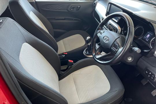 Hyundai i10 Photo autoimg-426ccb62f795cd2e187bbdf978d2e3706e34eaaf.jpg