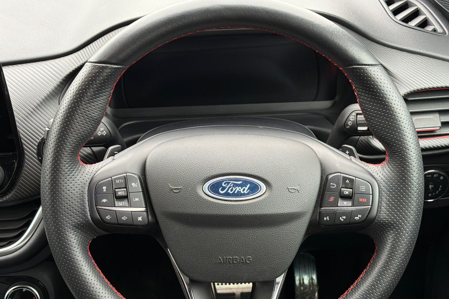 Ford PUMA Photo 11
