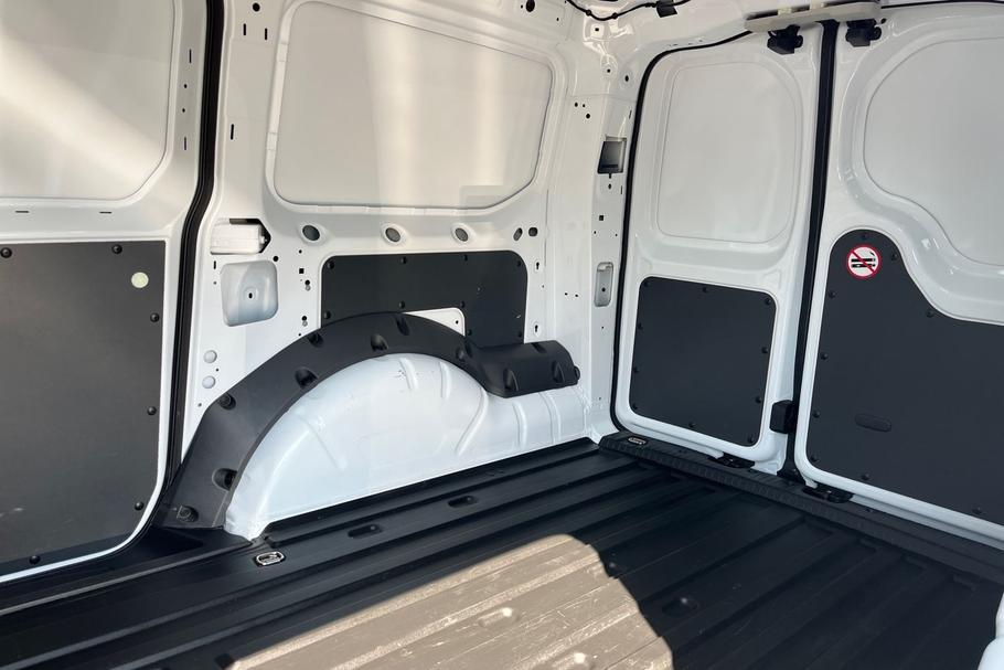 Used Ford TRANSIT CONNECT BG75DRZ 5