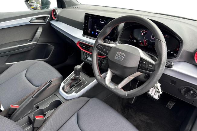 SEAT Arona Photo 6
