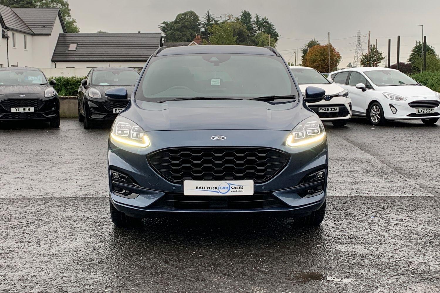 2021 Ford Kuga 1.5T EcoBoost 150PS ST-Line Edition in Chrome Blue with only 17K - vehicle photo 4 for sale on PureCar