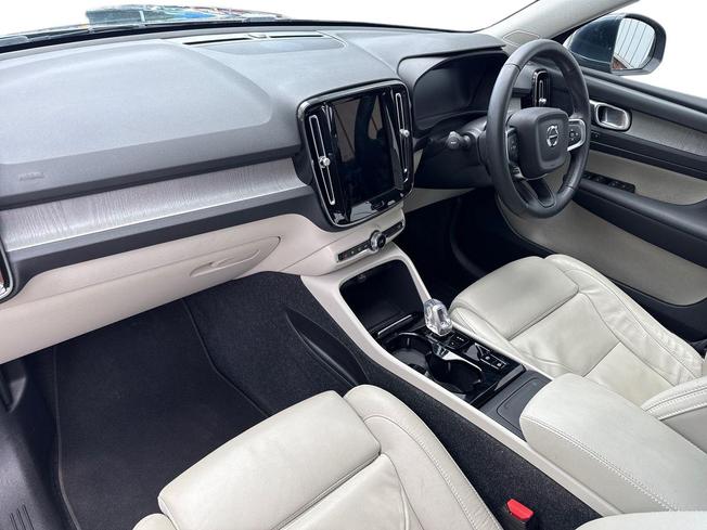 Volvo Xc40 Photo 2