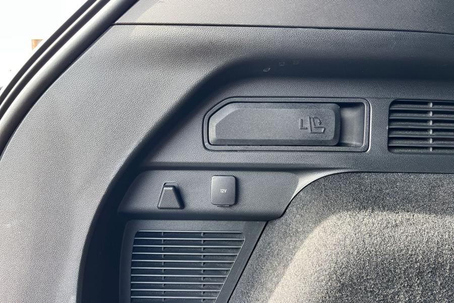 Ford Kuga Photo autoimg-427211e3855f0c29077f0bb9eb2eb3936b74ee94.jpg