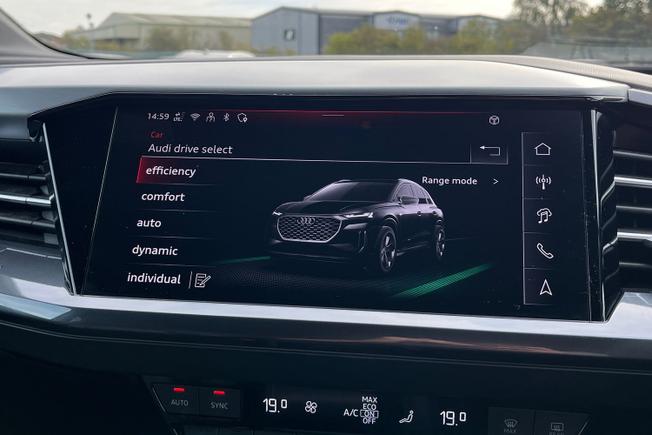 AUDI Q4 E-Tron Photo 35
