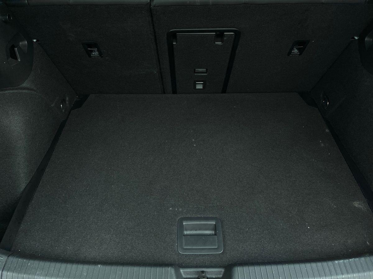 Volkswagen Golf Photo autoimg-4275fd6e10e375576304ed96c21e86efe351b197.jpg