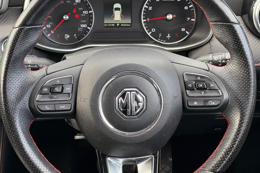 MG ZS Photo autoimg-42780aa34377a924da640119f630fcc9b2463a8f.jpg