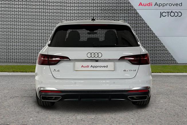 AUDI A4 Avant Photo 7