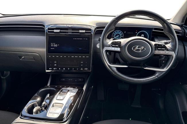 HYUNDAI Tucson Photo 11