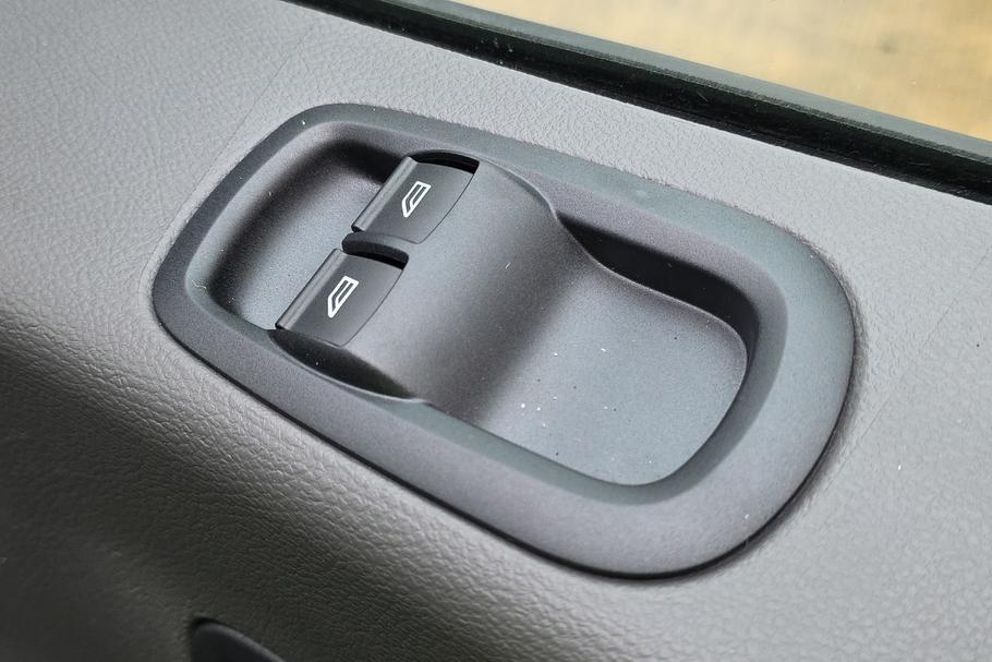 Used FORD TRANSIT MJ75CKP 8