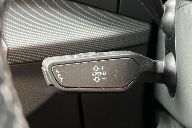 AUDI Q2 Photo 39