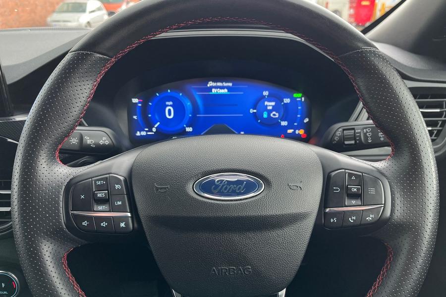 Ford Kuga Photo autoimg-428864ffa81c3e13d32137b9a33c82c67da5e8ed.jpg