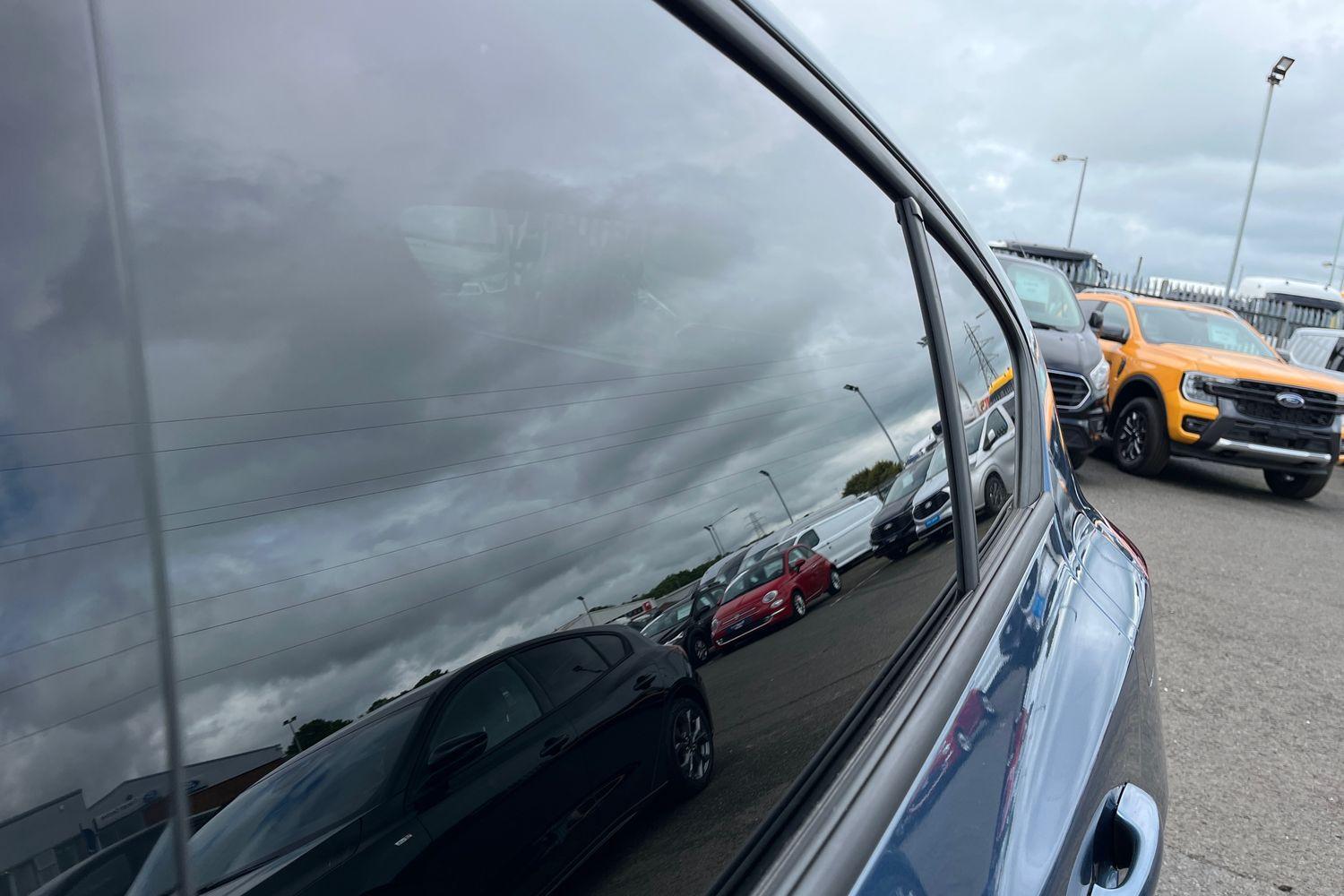Ford FOCUS Photo 26