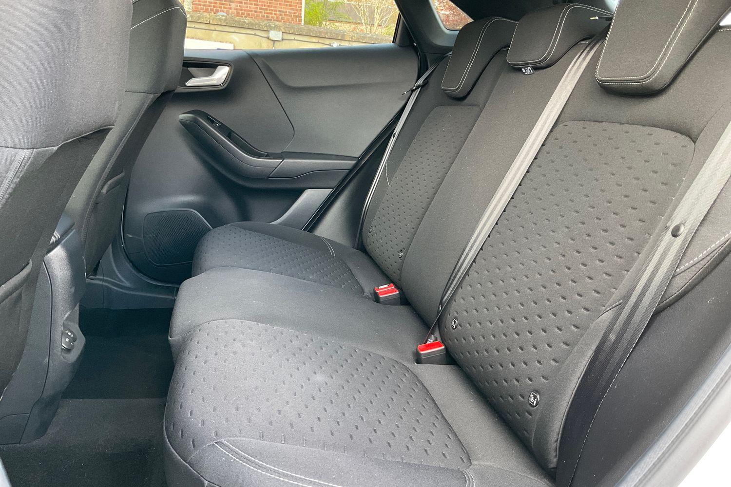 Ford PUMA Photo 19