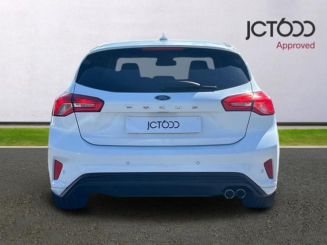 Ford Focus Photo 7