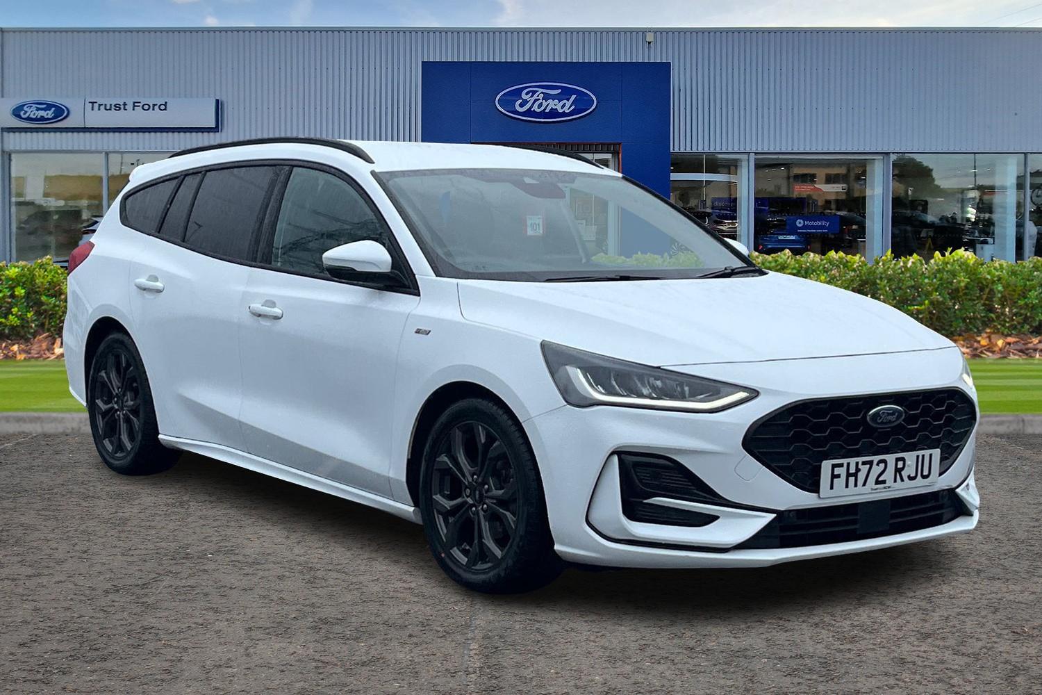 Ford Focus Photo 0