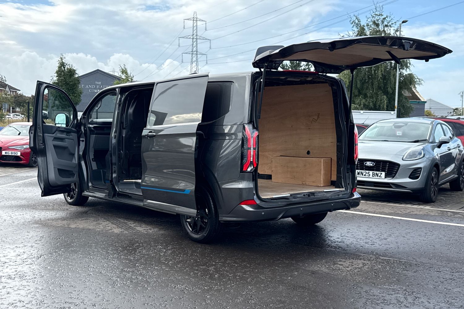 Ford E-Transit Custom Photo 6